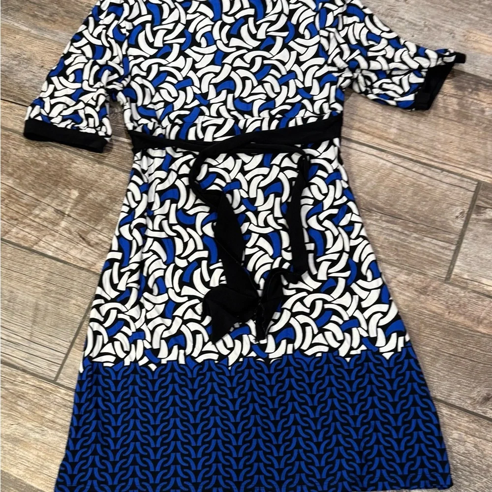 Blue and White Patterned Dress with Belt​